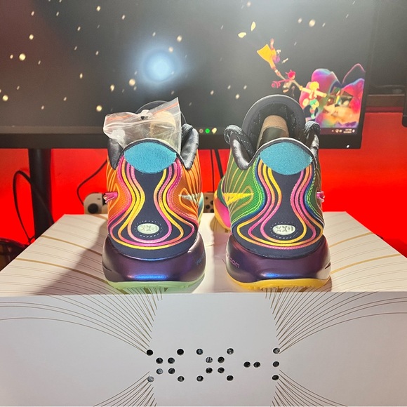 Nike LeBron 21 “Optimism” Mens size 9.5 - Picture 4 of 6